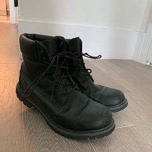 Women’s Black Timerbland Boots